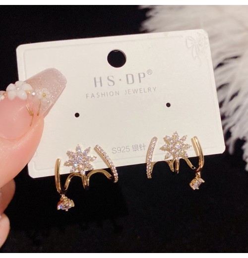 New trendy and dazzling octagonal star-shaped ear stud earrings with feminine charm, fashion and individuality, and popular ear accessories New trendy and dazzling octagonal star-shaped ear stud earrings with feminine charm, fashion and individuality, and popular ear accessories