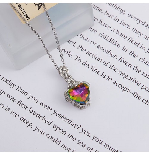 20 Best-selling heart-shaped seven-color gold necklace for women, imitation tourmaline seven-color rainbow heart collarbone neck chain. Summer and autumn 20 Best-selling heart-shaped seven-color gold necklace for women, imitation tourmaline seven-color rainbow heart collarbone neck chain. Summer and autumn