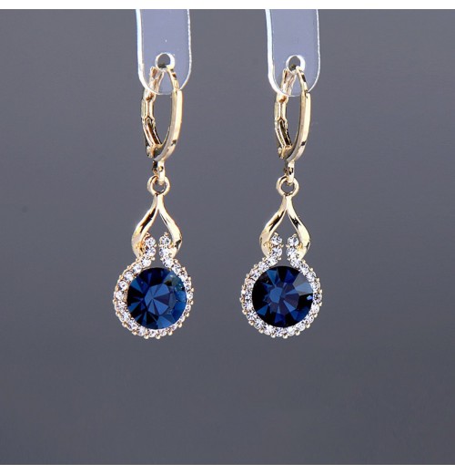 New Chinese-style satellite pool style ear buckle earrings, niche design, light luxury and high-end style, water drop cat's eye stone earrings