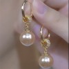 Champagne-colored pearl earrings, high-end and fashionable earrings and pendants, design new diamond ball pearl earrings Champagne-colored pearl earrings, high-end and fashionable earrings and pendants, design new diamond ball pearl earrings