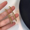 Silver needle tassel line earrings, new Spring/Summer bestseller, high-end retro Hong Kong-style earrings and stud accessories for women Silver needle tassel line earrings, new Spring/Summer bestseller, high-end retro Hong Kong-style earrings and stud accessories for women