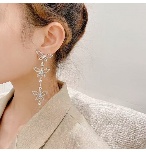 The new 925 silver needle wedding photo long tassel earrings for women who are  diamond earrings exude a sense of elegance and sophistication