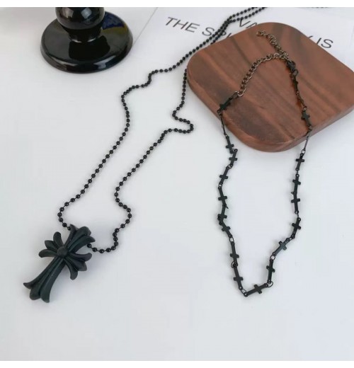 The cross-border best-selling streetwear brand CH克罗心 punk hip-hop limited edition multi-color cross versatile women's necklace The cross-border best-selling streetwear brand CH克罗心 punk hip-hop limited edition multi-color cross versatile women's necklace