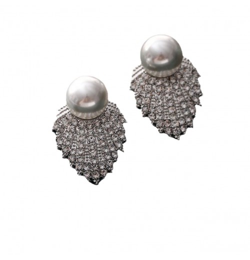 Grey pearl earrings, stud earrings, women's niche high-end style, light luxury, earrings, French design, diamond-encrusted trendy earrings Grey pearl earrings, stud earrings, women's niche high-end style, light luxury, earrings, French design, diamond-encrusted trendy earrings