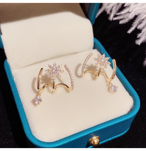 New trendy and dazzling octagonal star-shaped ear stud earrings with feminine charm, fashion and individuality, and popular ear accessories New trendy and dazzling octagonal star-shaped ear stud earrings with feminine charm, fashion and individuality, and popular ear accessories
