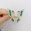 New Korean-style high-end green butterfly brooch with rhinestones, high-end and elegant clothing and accessories, anti-leakage and exquisite brooch for women New Korean-style high-end green butterfly brooch with rhinestones, high-end and elegant clothing and accessories, anti-leakage and exquisite brooch for women