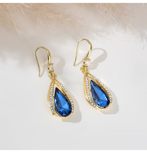 new trendy, luxurious, versatile and stylish earrings with water drop hooks and high-end blue crystal earrings new trendy, luxurious, versatile and stylish earrings with water drop hooks and high-end blue crystal earrings