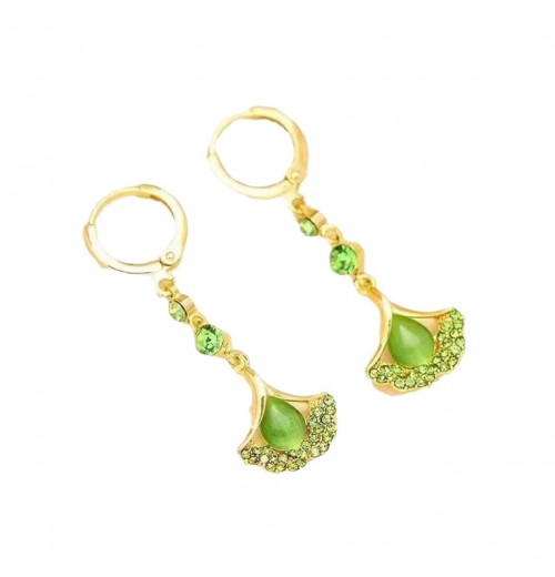 The light luxury and high-end green ginkgo leaf cat's eye stone long tassel earrings are fashionable and elegant, and are popular earrings for women The light luxury and high-end green ginkgo leaf cat's eye stone long tassel earrings are fashionable and elegant, and are popular earrings for women