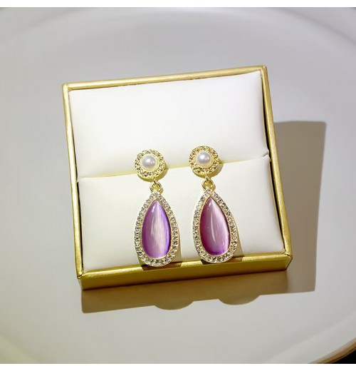 Cross-border bestseller French colored cat's eye stone earrings, vintage light luxury style glass stud earrings, new Chinese-style earrings in purple Cross-border bestseller French colored cat's eye stone earrings, vintage light luxury style glass stud earrings, new Chinese-style earrings in purple