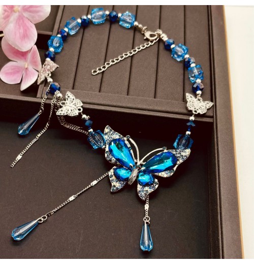 New water drop butterfly collarbone chain, deep blue niche retro butterfly crystal elegant necklace, high-end necklaces for women New water drop butterfly collarbone chain, deep blue niche retro butterfly crystal elegant necklace, high-end necklaces for women