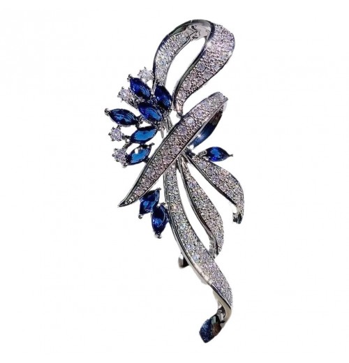 Ladies' suit brooches, high-end women's corsages, pin accessories, design sense, niche women's styles, exquisite and high-end, for mom